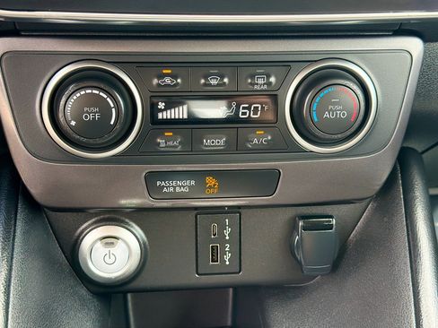 Used 2025 Nissan Leaf S FWD image 23