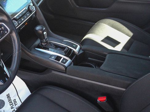 Used 2021 Honda Civic EX image 11