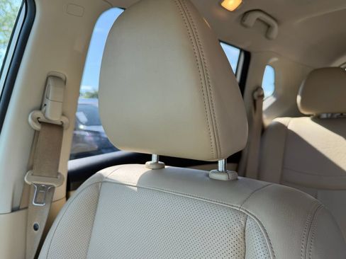 Used 2017 Nissan Rogue SL w/ SL Premium Package FWD image 30