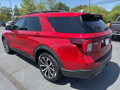 New 2026 Ford Explorer ST-Line