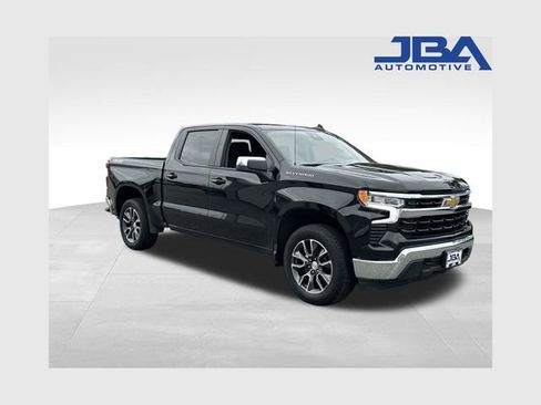 Used 2024 Chevrolet Silverado 1500 LT AWD/4WD image 1