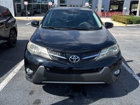 Used 2014 Toyota RAV4 XLE image 5