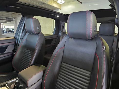 Used 2023 Land Rover Discovery Sport SE R-Dynamic AWD/4WD image 24