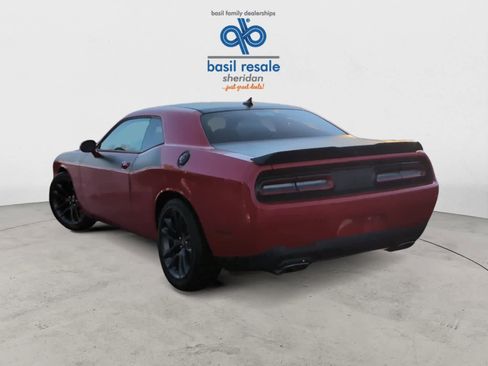 Used 2023 Dodge Challenger R/T w/ T/A Package image 7