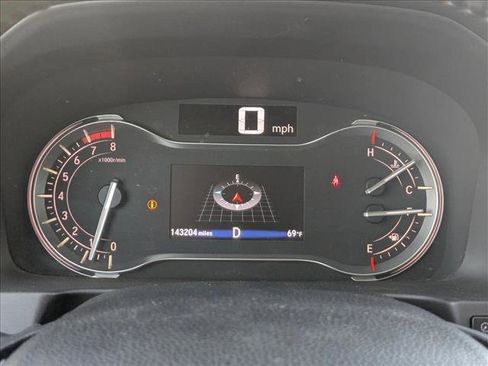 Used 2017 Honda Pilot Touring image 11