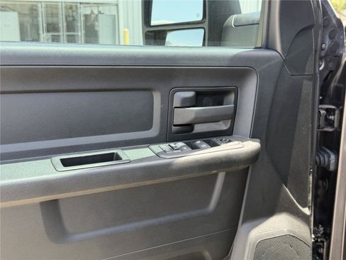 Used 2025 RAM 2500 Tradesman AWD/4WD image 12