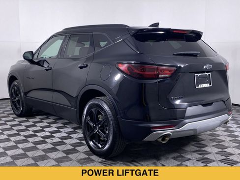 Certified 2024 Chevrolet Blazer LT w/ Convenience Package FWD image 17
