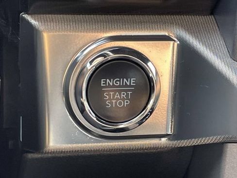 Certified 2024 Ford F150 Lariat AWD/4WD image 23
