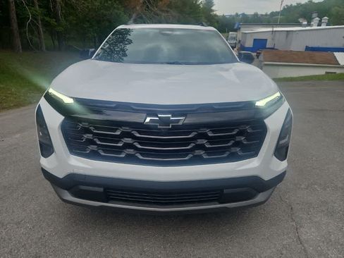Used 2026 Chevrolet Equinox LT w/ Midnight Edition FWD image 8