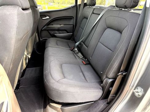 Used 2019 Chevrolet Colorado LT image 17