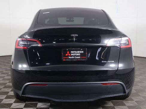 Used 2023 Tesla Model Y Long Range AWD/4WD image 13