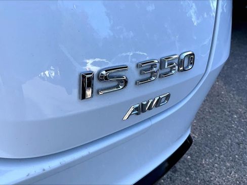 Used 2023 Lexus IS 350 F Sport w/ Memory Package AWD/4WD image 10