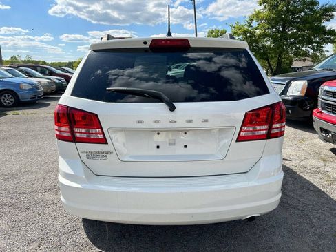Used 2017 Dodge Journey SE FWD image 5