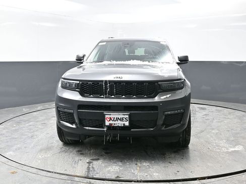 New 2025 Jeep Grand Cherokee L Limited image 4