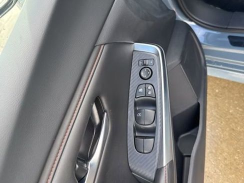 New 2025 Nissan Sentra SR image 11