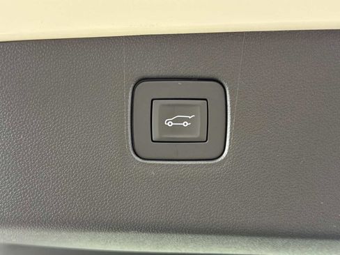 New 2026 Buick Envista Sport Touring image 17