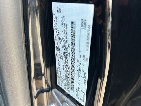 Used 2019 Lincoln MKC Reserve w/ MKC Climate Package FWD image 10