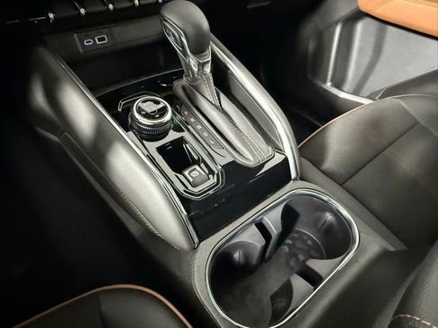 Used 2026 GMC Canyon AT4 image 34