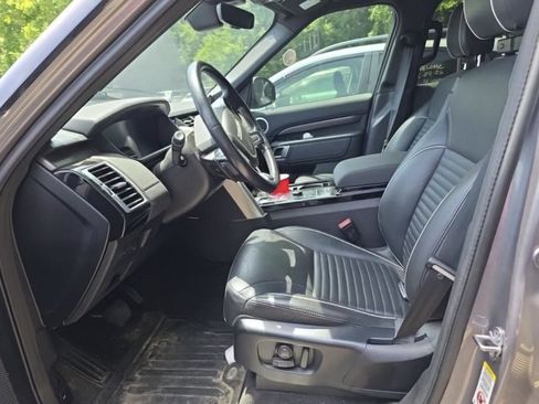 Used 2020 Land Rover Discovery HSE AWD/4WD image 6