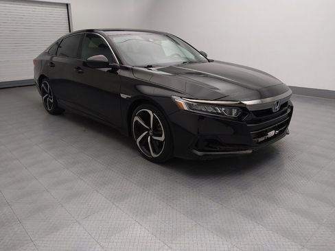 Used 2019 Honda Accord Sport image 11
