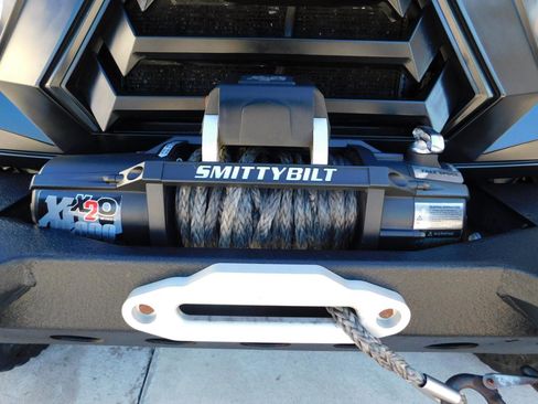 Used 2018 Jeep Wrangler Unlimited Sahara w/ Uconnect 4C Nav & Sound Group image 3