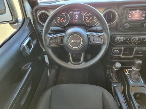 Used 2020 Jeep Wrangler Unlimited Sport AWD/4WD image 22