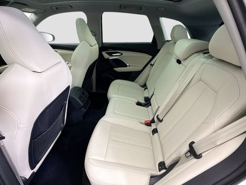 Certified 2025 Audi Q5 Premium Plus w/ Premium Plus AWD/4WD image 21
