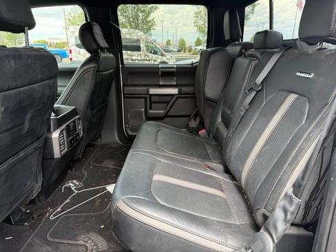 Used 2019 Ford F150 Platinum w/ Equipment Group 701A Luxury AWD/4WD image 9