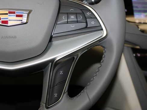 New 2025 Cadillac XT5 Premium Luxury image 23