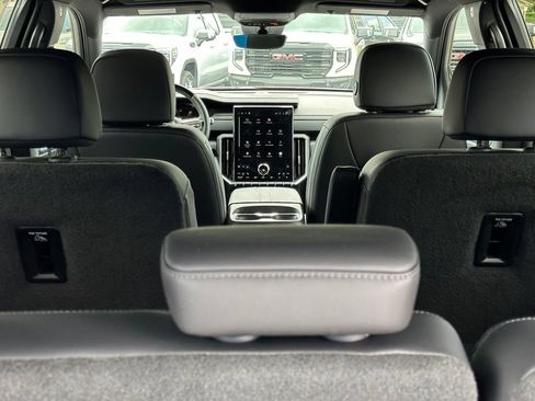 New 2026 GMC Acadia Elevation w/ Super Cruise Package FWD image 9