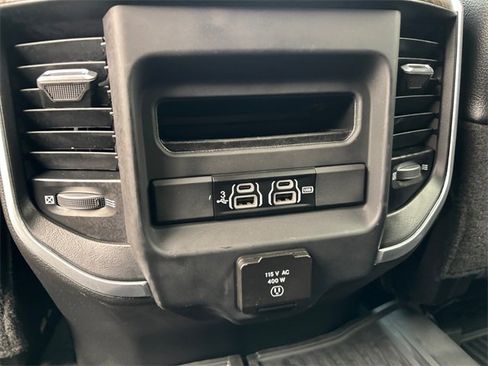 Used 2020 RAM 3500 Laramie image 34
