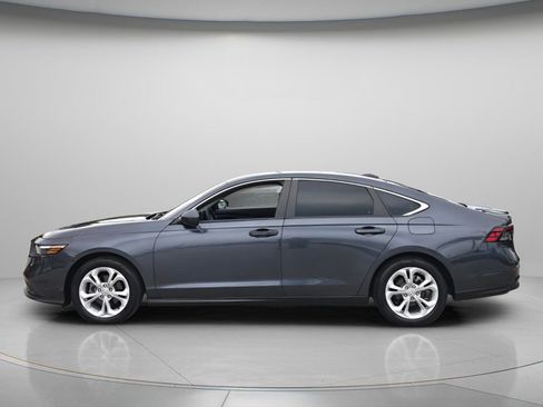 Used 2023 Honda Accord LX image 3
