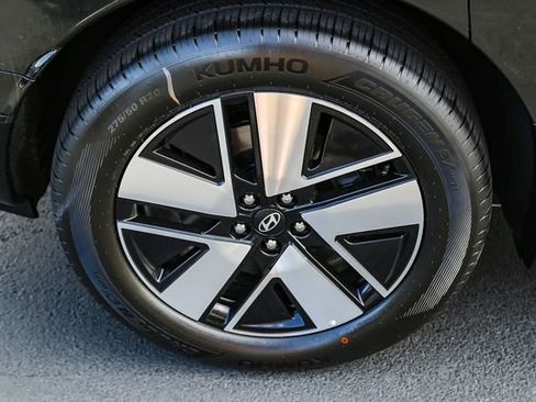 New 2026 Hyundai Ioniq 9 SEL image 11