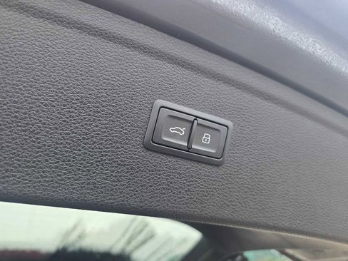 Used 2023 Audi Q5 2.0T Premium Plus w/ Premium Plus Package image 18