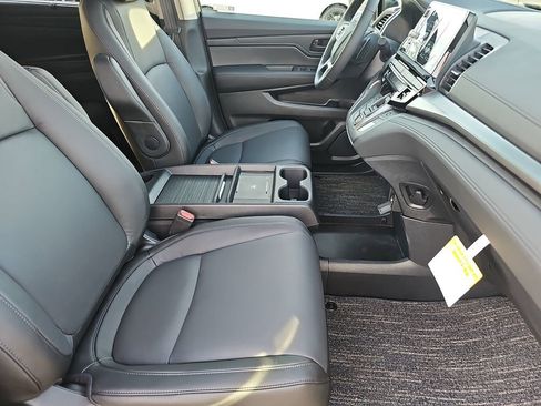 New 2026 Honda Odyssey EX-L image 10