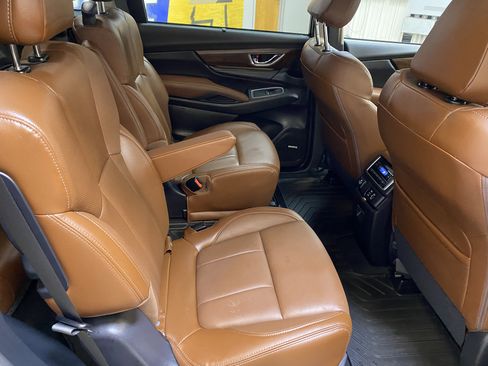 Used 2025 Subaru Ascent Touring w/ Popular Package #2 image 27