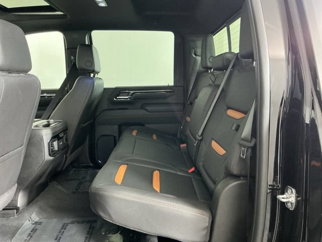 Used 2025 GMC Sierra 3500 AT4 w/ AT4 Premium Plus Package AWD/4WD image 30