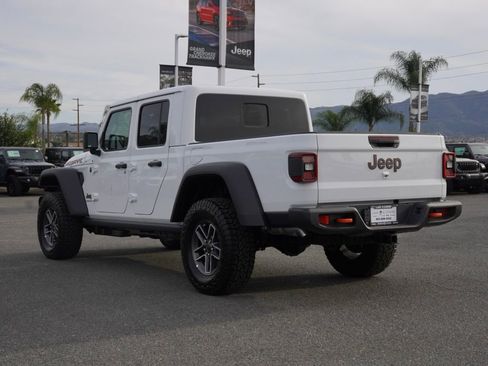 New 2026 Jeep Gladiator Mojave image 6