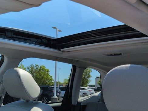 Used 2015 Subaru Forester 2.5i Limited w/ Popular Package #2 AWD/4WD image 11