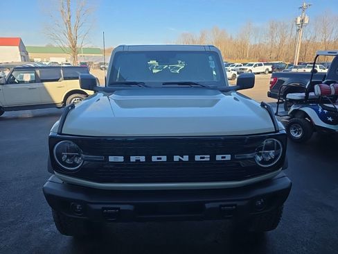 New 2026 Ford Bronco Big Bend w/ Black Diamond Package AWD/4WD image 3