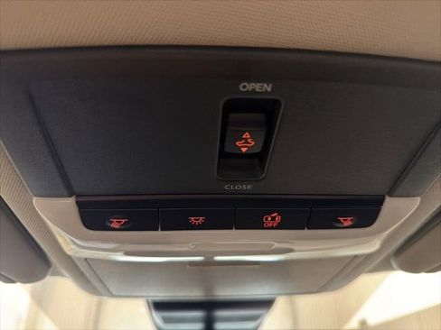 New 2026 Nissan Altima 2.5 SR image 25