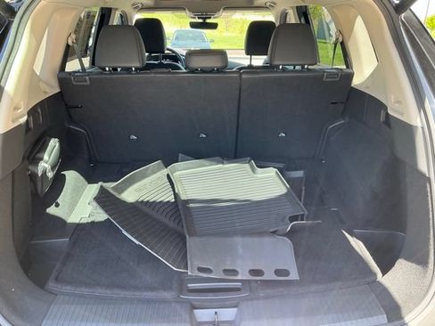 Used 2023 Nissan Rogue Platinum w/ Platinum Premium Package AWD/4WD image 15