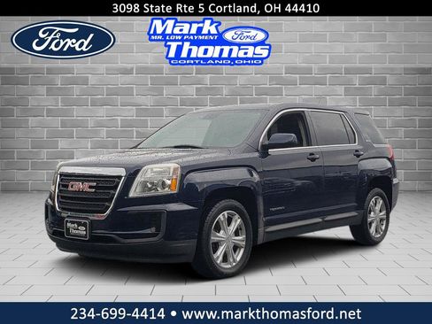 Used 2017 GMC Terrain SLE FWD image 1