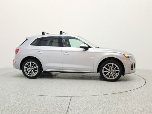 Used 2023 Audi SQ5 Premium Plus w/ Premium Plus Package AWD/4WD image 4