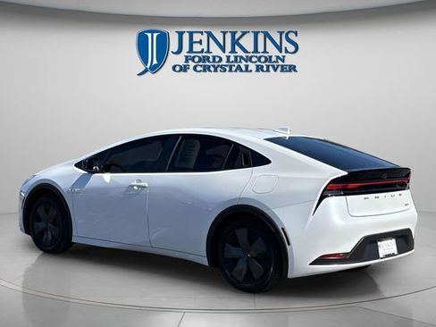 Used 2024 Toyota Prius LE image 13