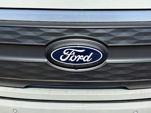 New 2025 Ford F150 Lightning Lariat AWD/4WD image 22