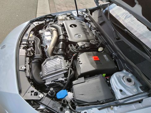 Used 2025 Mercedes-Benz CLA 250 4MATIC image 49