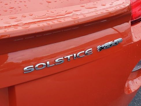 Used 2008 Pontiac Solstice GXP w/ Premium Package RWD image 7