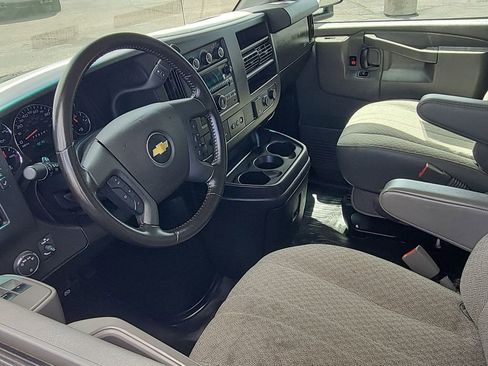 Used 2021 Chevrolet Express 3500 w/ Power Convenience Package RWD image 10
