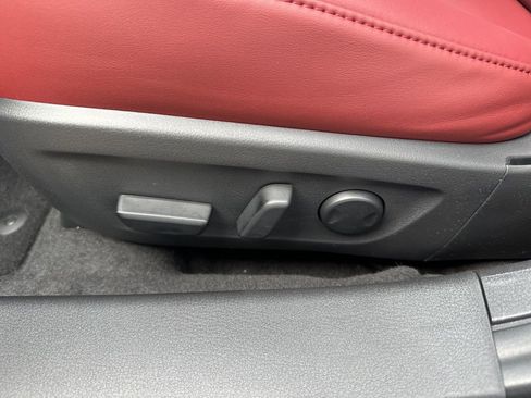 New 2026 MAZDA MAZDA3 2.5 S Hatchback w/ Premium Pkg FWD image 31